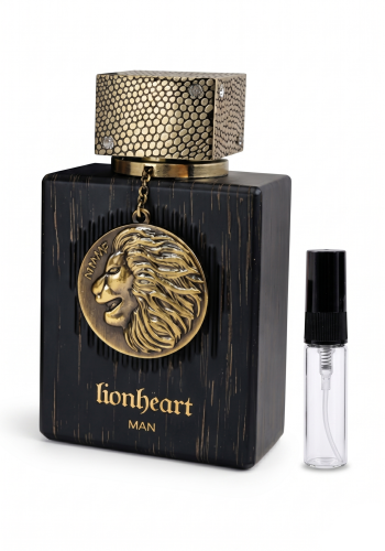 Odlewka Lionheart Man w Miraya Atar zachwyca głęboką, tytoniowo-balsamiczną kompozycją. Aromatyczna lawenda i mięta łączą się z ciepłym tytoniem i białymi kwiatami, opierając się na bogatej bazie z  z miodu, fasolki tonka i tytoniu.