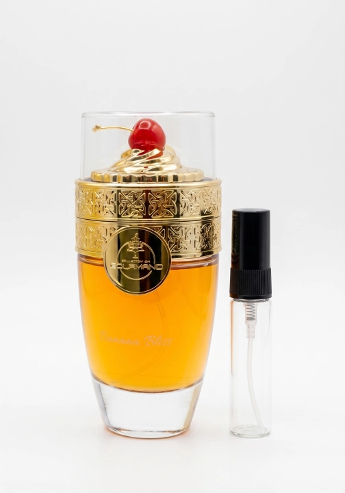Odlewka Banana Bliss jest dostępna w Miraya Atar. Dojrzały banan, bita śmietana i kokos łączą się z cukrową watką, wanilią oraz tonką, tworząc obłędnie apetyczną i słodką kompozycję gourmand.