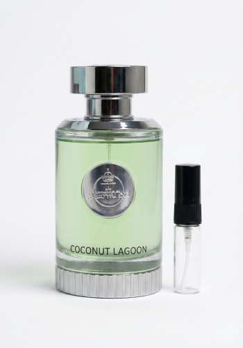 Odlewka Coconut Lagoon jest dostępna w Miraya Atar. Cytryna, mandarynka i jabłko łączą się z arbuzem oraz słodkim karmelem na tropikalnej bazie z kokosa i wanilii, tworząc niezwykle rześką, a zarazem słodką kompozycję.