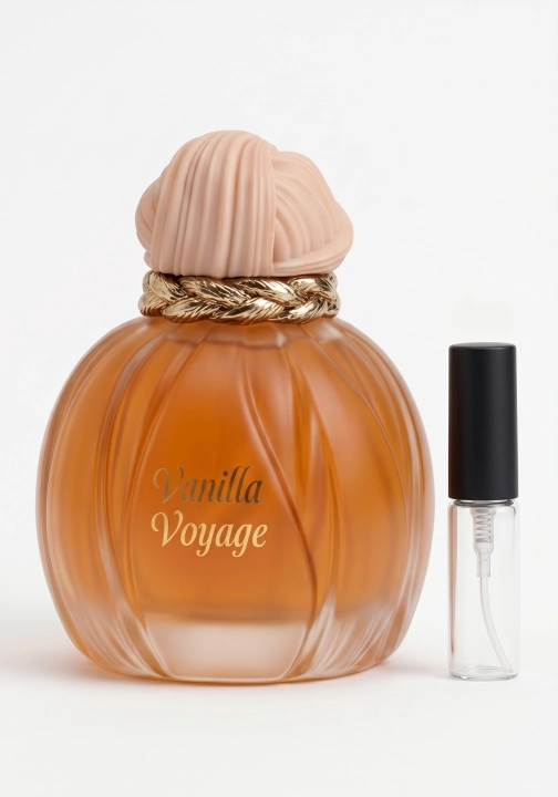 Odlewka Vanilla Voyage jest dostępna w Miraya Atar. Słodki karmel i maślane nuty łączą się z miodem, tonką oraz jaśminem na rozgrzewającej bazie z wanilii, bursztynu i piżma, tworząc wyjątkowo otulający zapach gourmand.