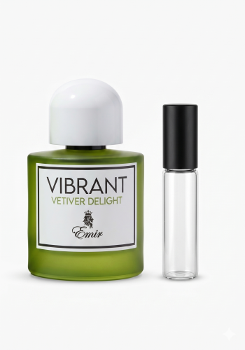 Odlewka Vibrant Vetiver Delight jest dostępna w Miraya Atar. Cytryna Amalfi, bergamotka, kwiat pomarańczy i czarna porzeczka łączą się z cyklamenem, jaśminem i fiołkiem na bazie z wetywerii, cedru oraz bursztynu, tworząc świeży, radosny zapach.
