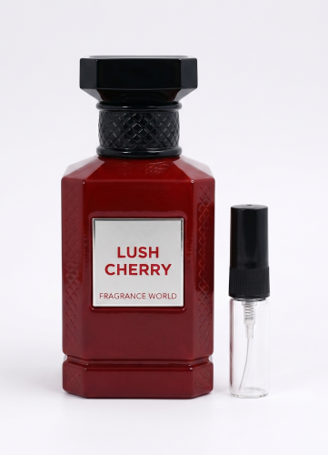 Odlewka Lush Cherry jest w Miraya Atar. Czereśnia, likier wiśniowy i gorzki migdał łączą się z wiśnią, różą, śliwką i jaśminem na bogatej, przyprawowo-drzewnej bazie z wanilii i tonki, tworząc zmysłowy, głęboki zapach.