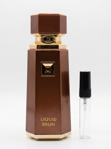 Odlewka Liquid Brun jest dostępna w Miraya Atar. Cynamon, kwiat pomarańczy, kardamon i bergamotka łączą się z wanilią bourbon oraz elemi na bazie z praliny, ambroksanu, drzewa gwajakowego i piżma. To niezwykle ciepły, zmysłowy zapach.