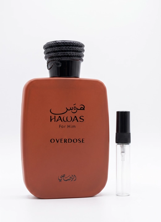 Odlewka Hawas for Him Overdose (Rasasi) jest dostępna w Miraya Atar. Nuty przypraw łączą się z kwiatem pomarańczy, bursztynem i drzewem gwajakowym na słodkiej bazie z wanilii, pralin i czekolady. To głęboki i bardzo intensywny zapach.