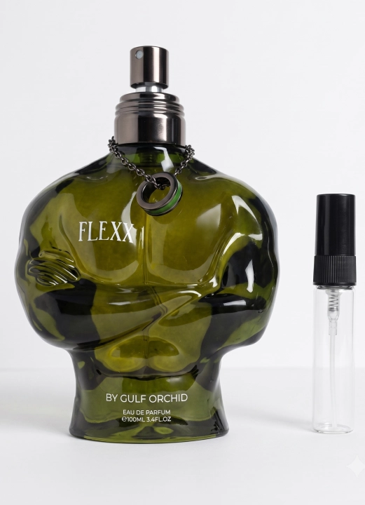 Odlewka Flexx (Gulf Orchid) jest dostępna w Miraya Atar. Kwiat pomarańczy, gałka muszkatołowa i nasiona pimento łączą się z kwiatem pomarańczy, irysem oraz osmantusem na bazie z wanilii, Ambrofix™, benzoesu i paczuli. To niezwykle wyrafinowany zapach.
