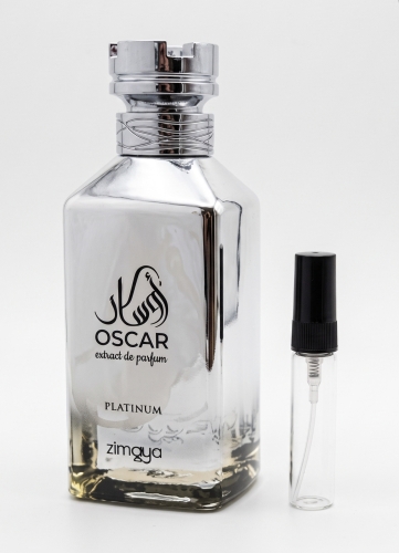 Odlewka Oscar Platinum jest dostępna w Miraya Atar. Czarny pieprz, różowy pieprz, wetyweria i bazylia łączą się z grejpfrutem, imbirem, timurem oraz piżmem na bazie z paczuli, cedru i bursztynu.