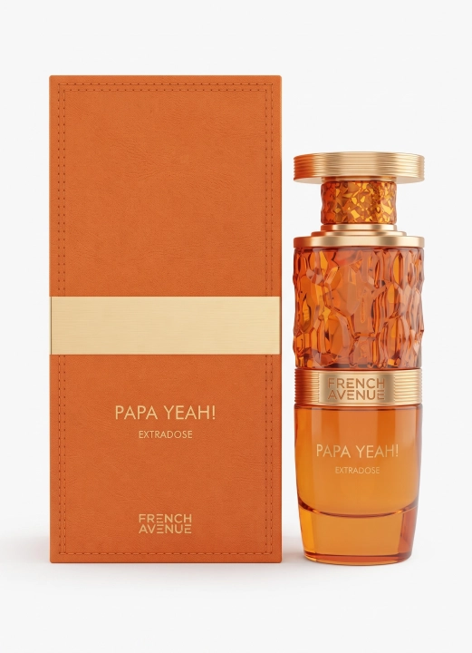 Perfumy Papa Yeah! Extradosé są dostępne w Miraya Atar. Czerwona pomarańcza, mleko migdałowe i gujawa łączą się z osmantusem, jaśminem oraz cukrem na bazie z drzewa sandałowego, wanilii, piżma i kremu mlecznego.